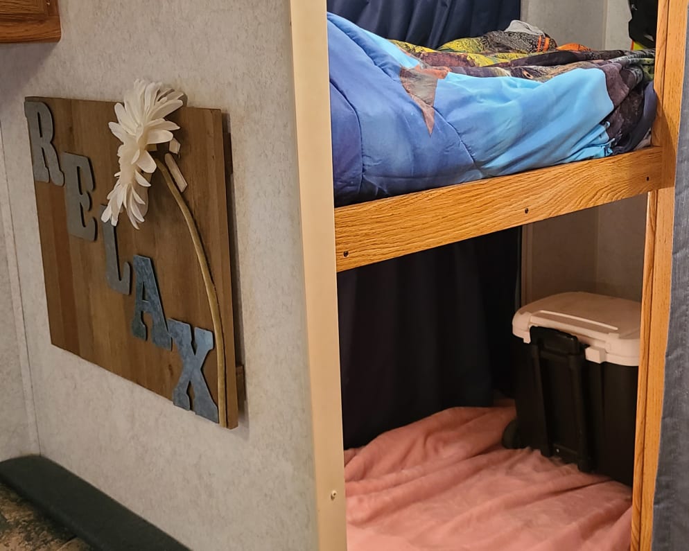 2003 Dutchmen Lite Travel Trailer for rent in Sioux Falls South Dakota
