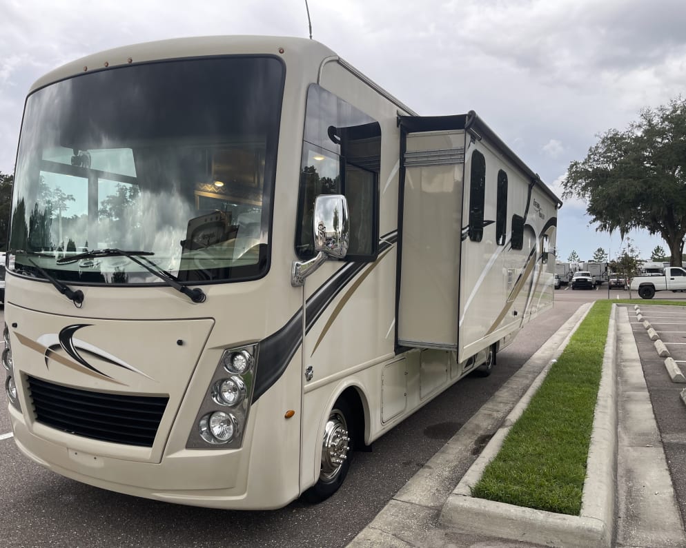 2019 Class A RV for Rent in Thonotosassa, Florida