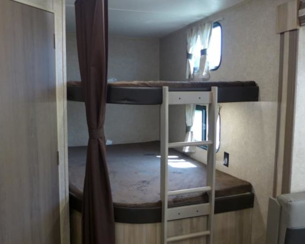 2020 Coachmen Catalina available for rent in Woodhaven Michigan