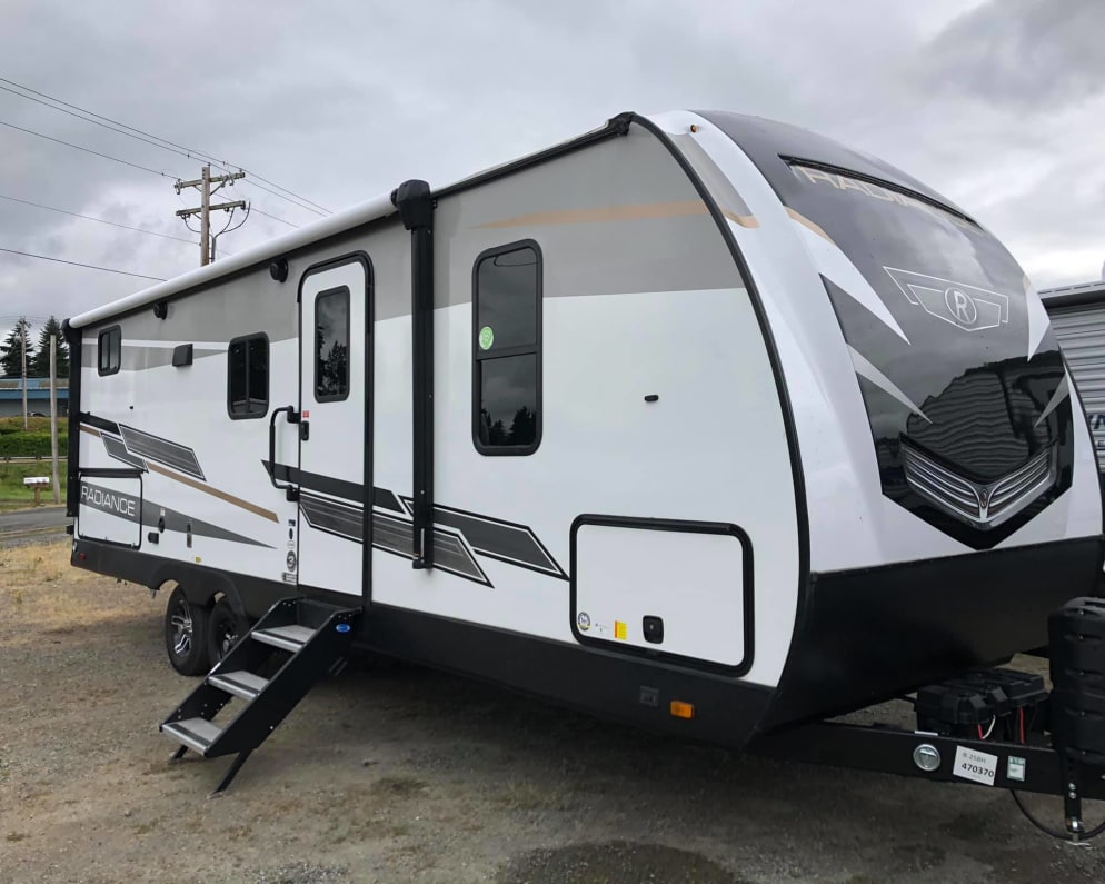 2021 Radiance  by Cruiser Rv Corp for rent in 98272