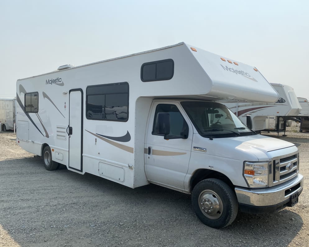 2012 Thor Motor Coach Four Winds Majestic
