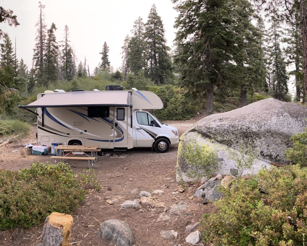 2019 Freedom Elite  by Thor Motor Coach for rent in 95833