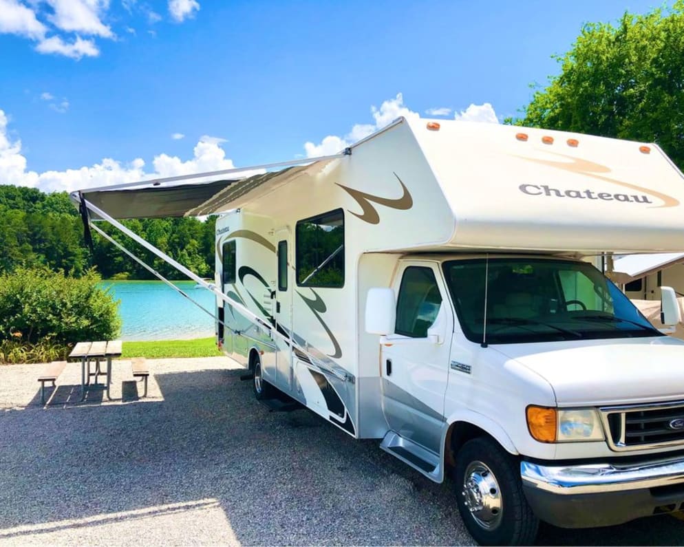 2007 Class C RV for Rent in Maryville, TN