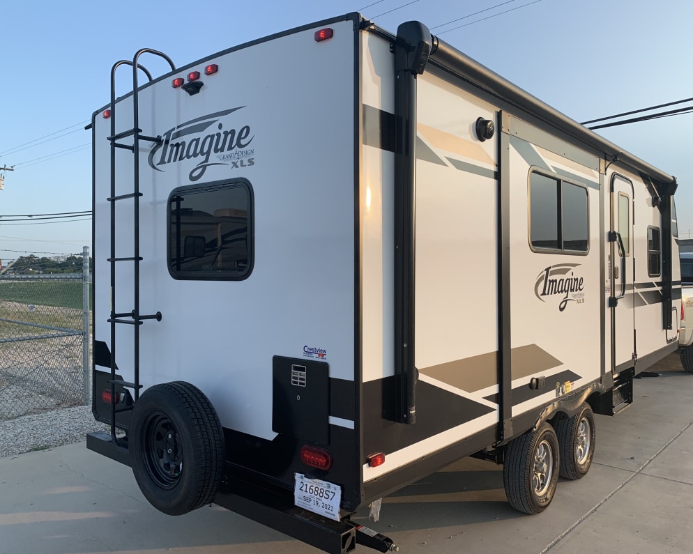 2021 Imagine XLS 22RBE  by Grand Design for rent in 78602