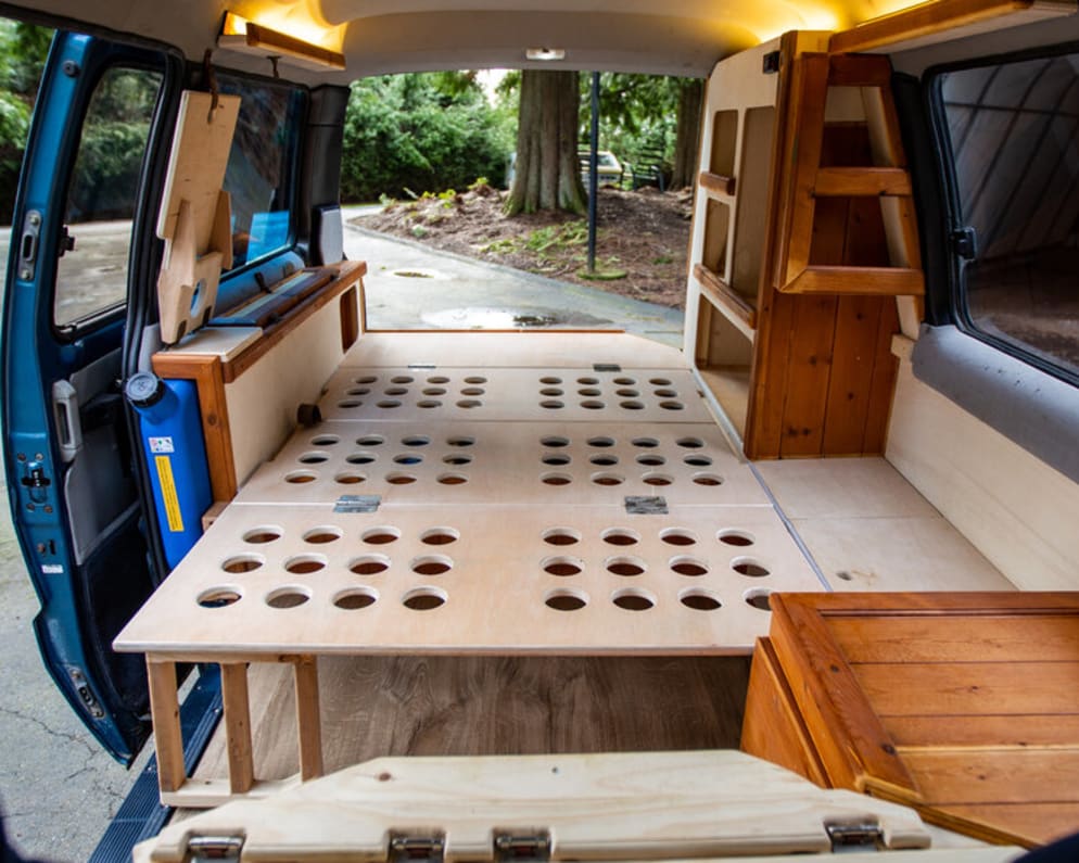 1985 Toyota Hiace Class B for rent in Squamish British Columbia