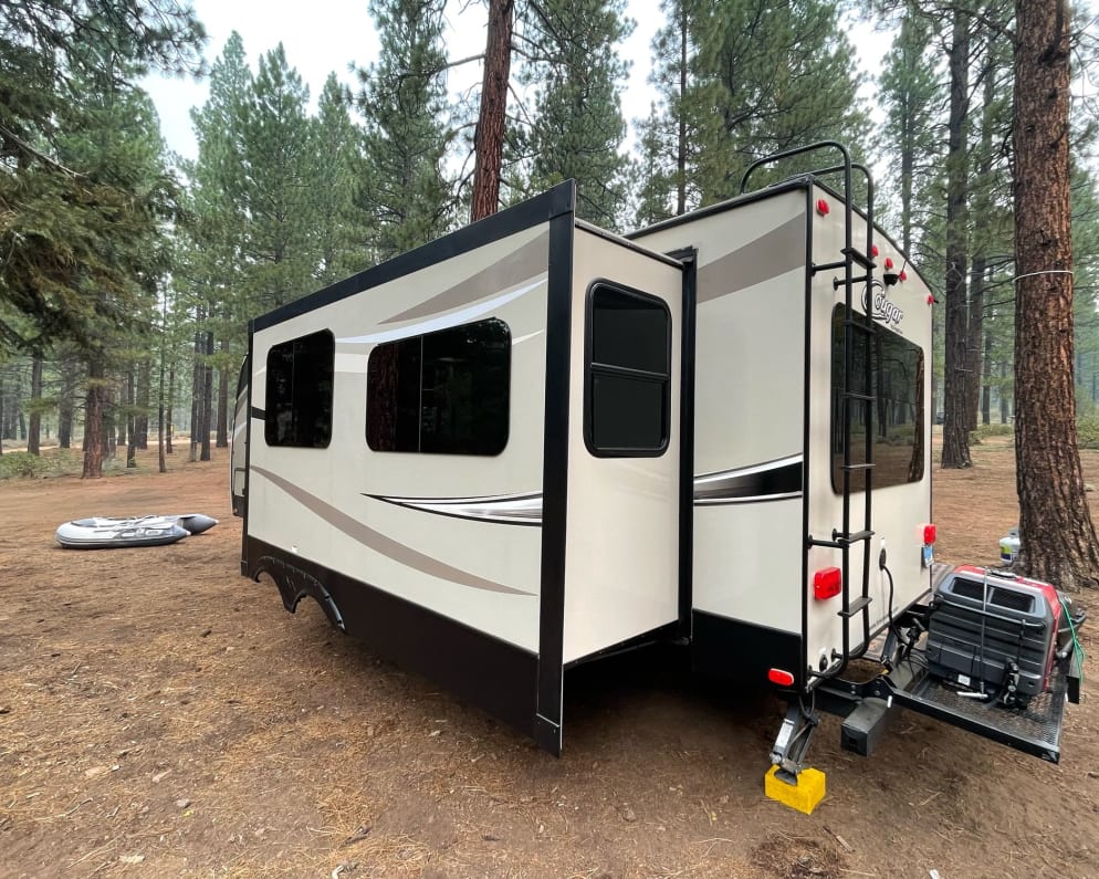 2018 Keystone Cougar Half-Ton Travel Trailer for rent in Truckee California