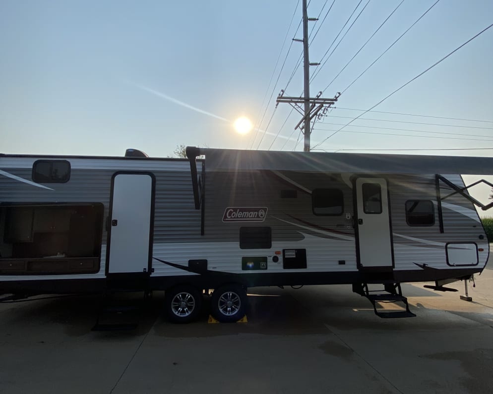 2019 Dutchmen Coleman Travel Trailer for rent in Farley Iowa
