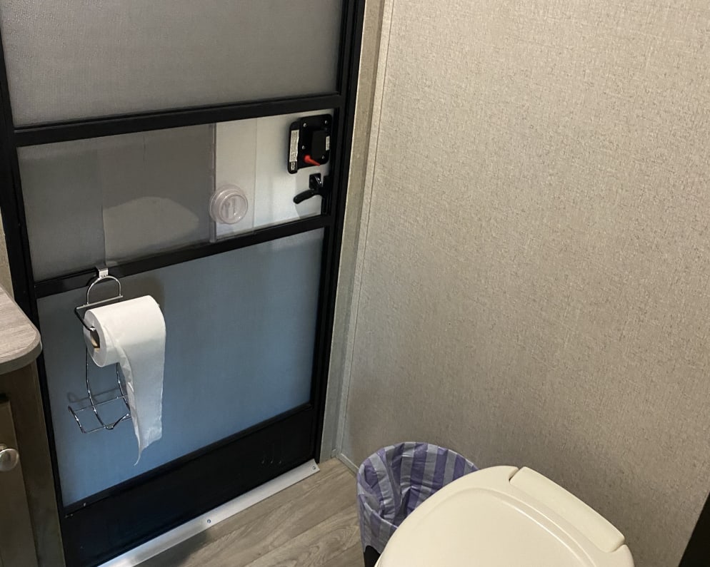 Travel Trailer RV for Rent in Farley, Iowa