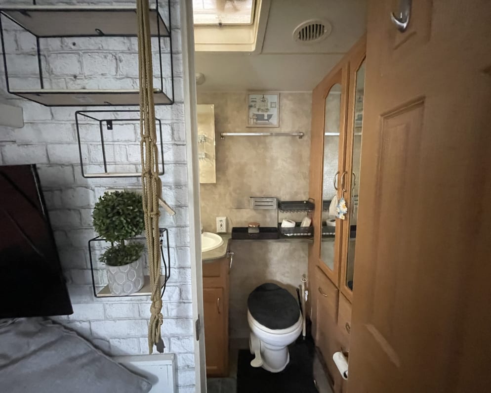 2007 Travel Trailer RV for Rent in Levittown, PA