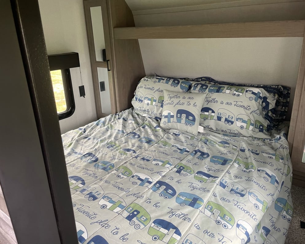 2021 Hideout  by Keystone for rent in 46923