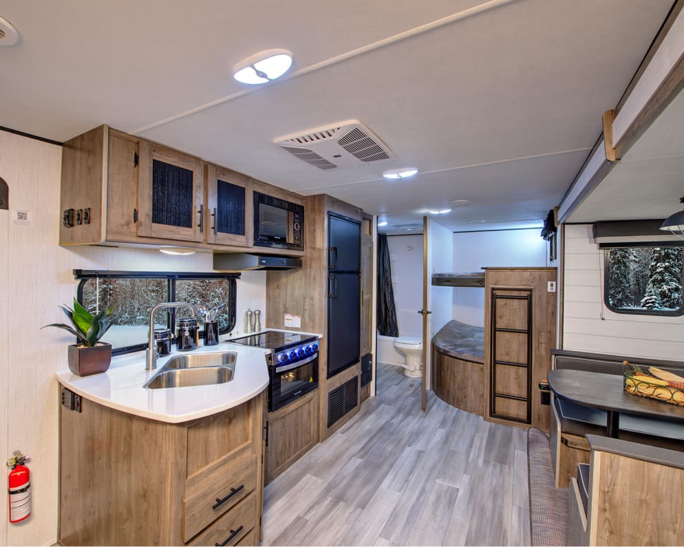 Travel Trailer RV for Rent in Ellijay,