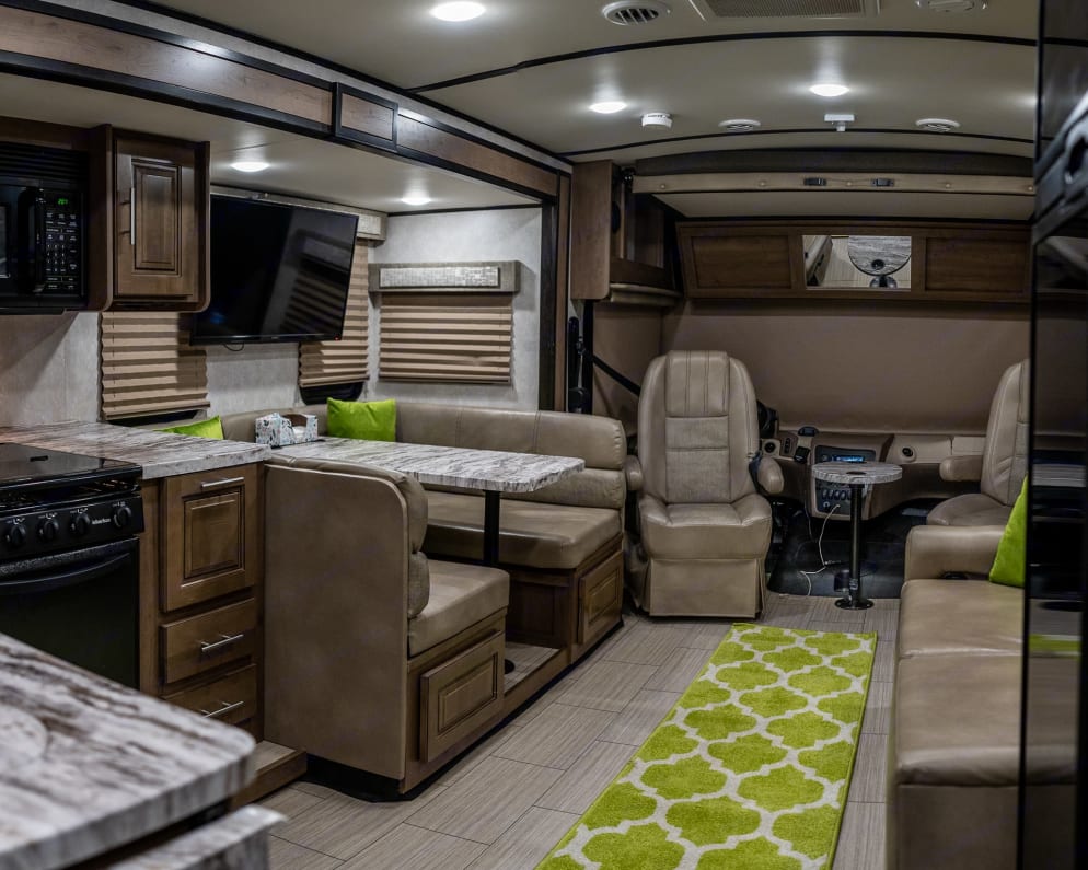 2020 Forest River 32  DS