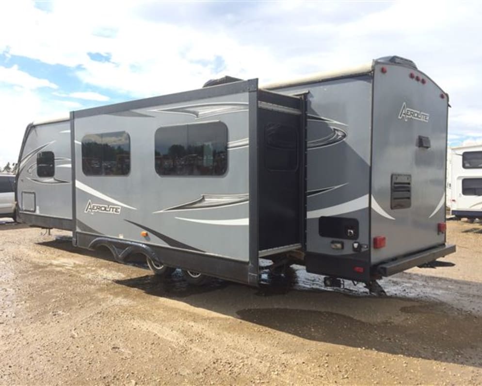 2014 Aerolite Aerolite Trailer Travel Trailer for rent in Golden British Columbia
