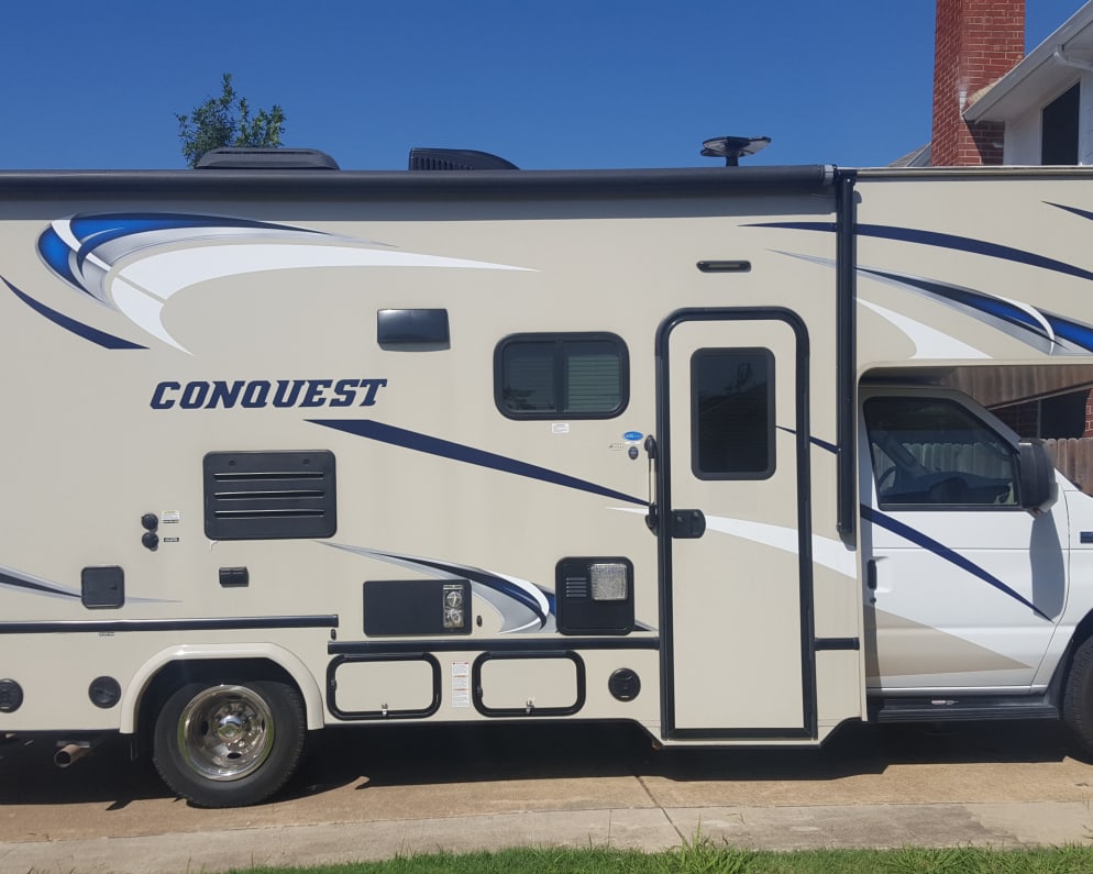 2018 Gulf Stream Conquest