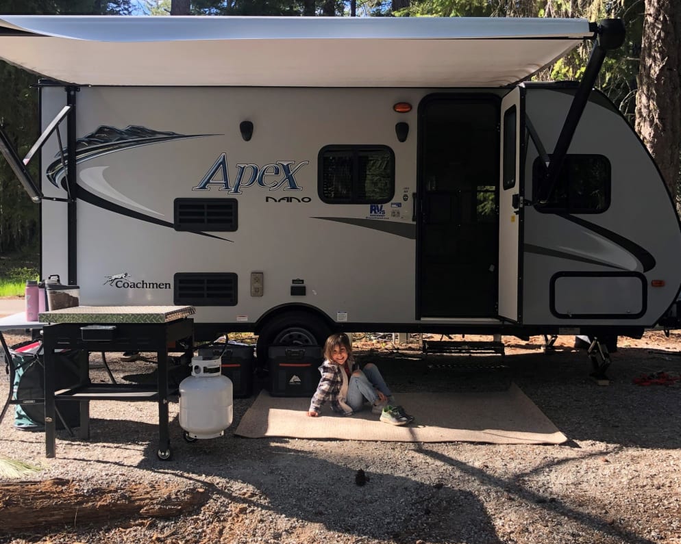 Outdoor setup comes with 6&#39; table, little Blackstone griddle, rug, 4 camp chairs and garbage container. 
Cutie pie not included. 