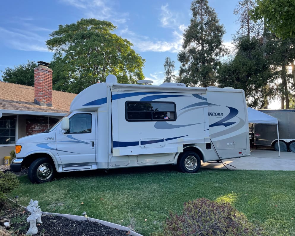 2004 Concord Coachmen available for rent in Livermore California
