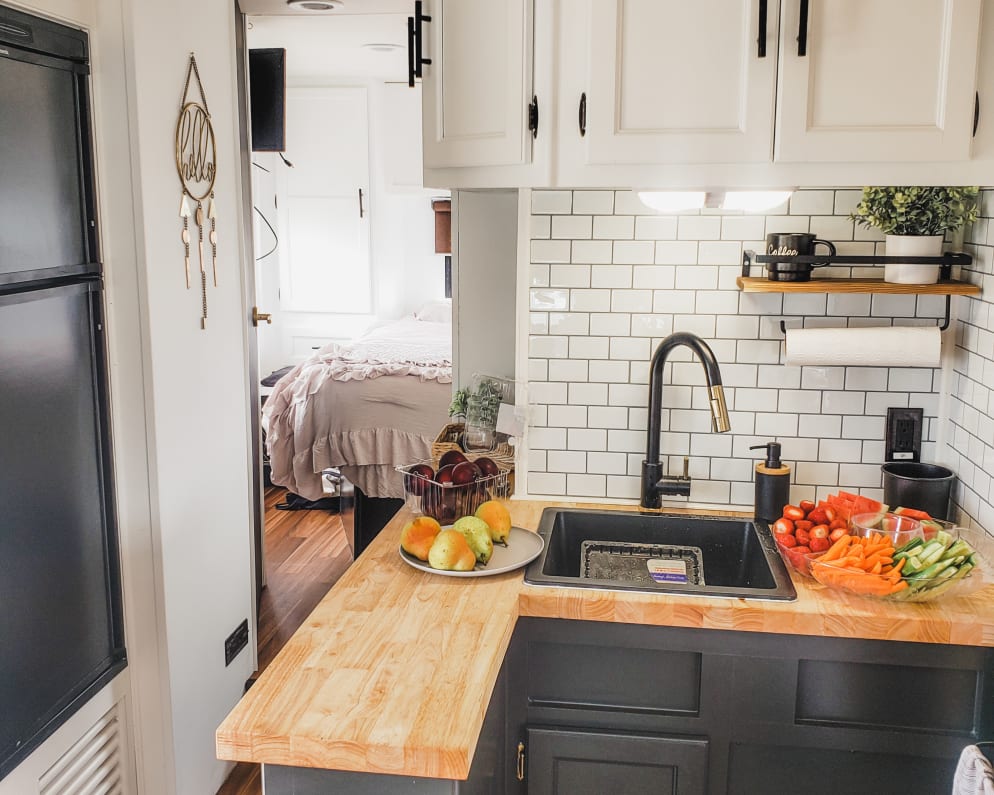 2014 Coachmen Freelander Class C for rent in escondido California