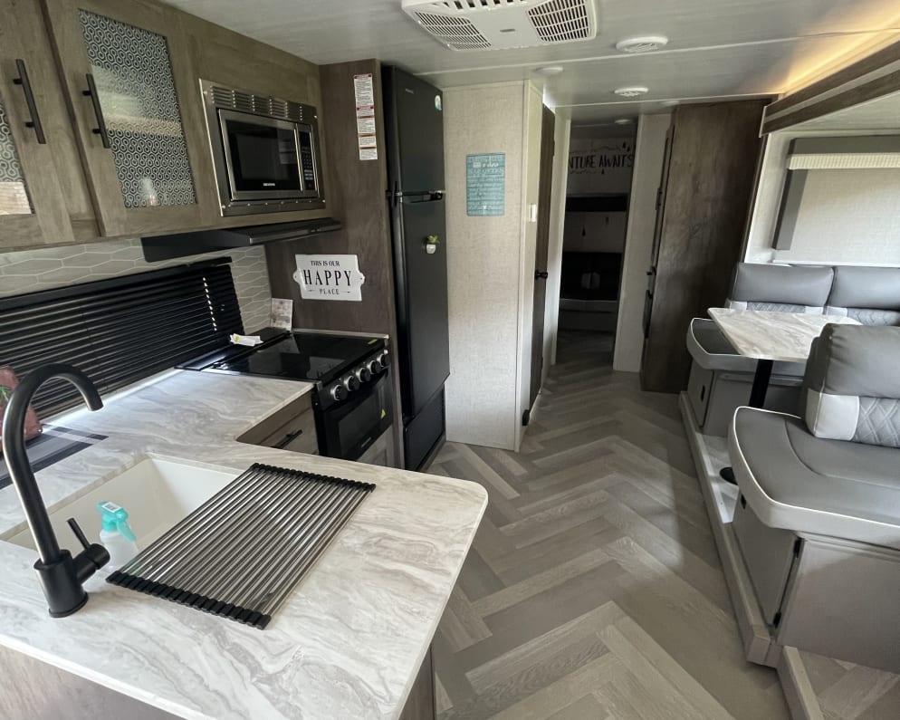 2021 Forest River Wildwood X-Lite Travel Trailer for rent in Abilene Texas