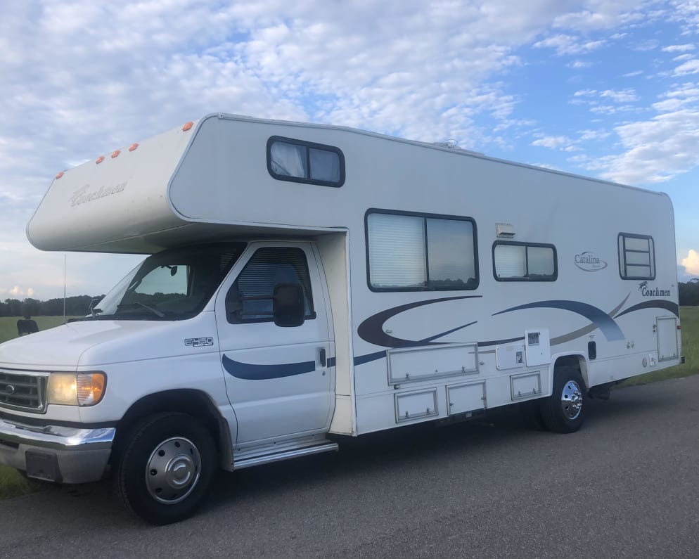 2003 Class C RV for Rent in Jacksonville, Florida - RVUSA.com