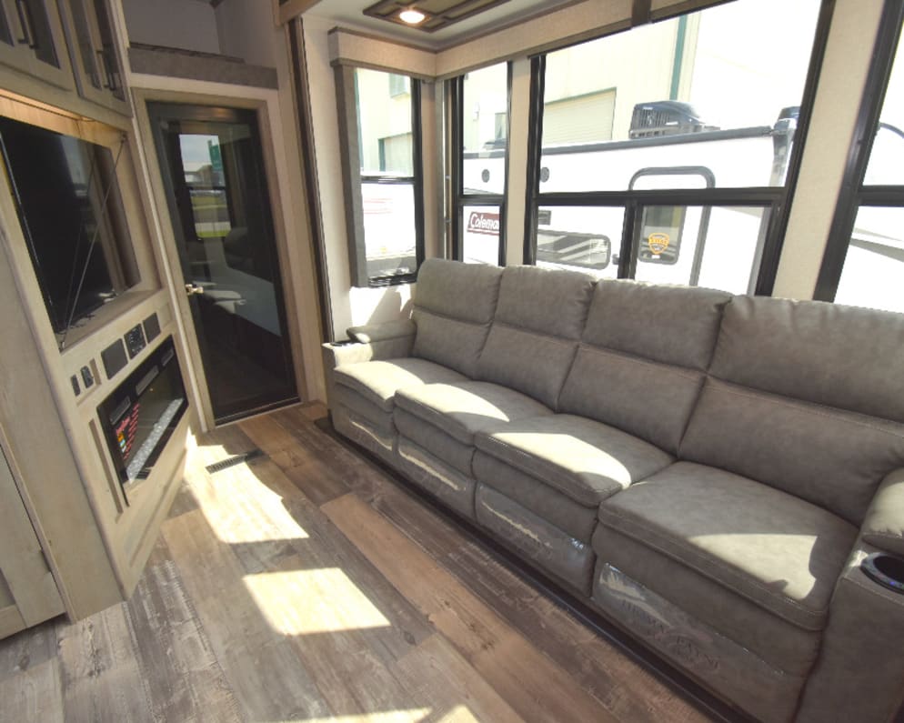 2025 Raptor  by Keystone for rent in 30041