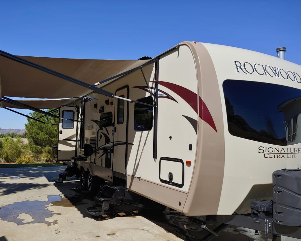 2017 Forest River Rockwood Signature Ultra Lite