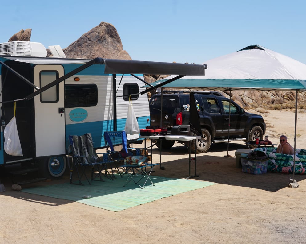 This could be you! The added shade from the canopy tent and ice cold kiddie pool made this the perfect desert adventure-mobile!