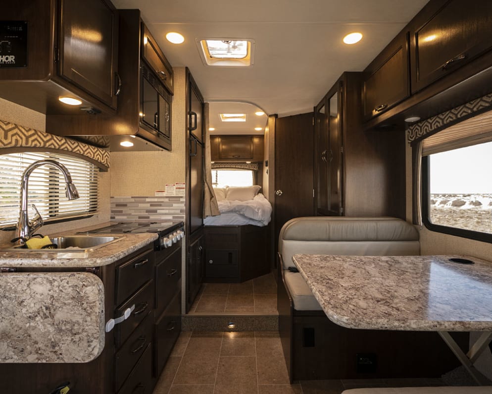 2019 Thor Motor Coach Chateau available for rent in North Las Vegas Nevada