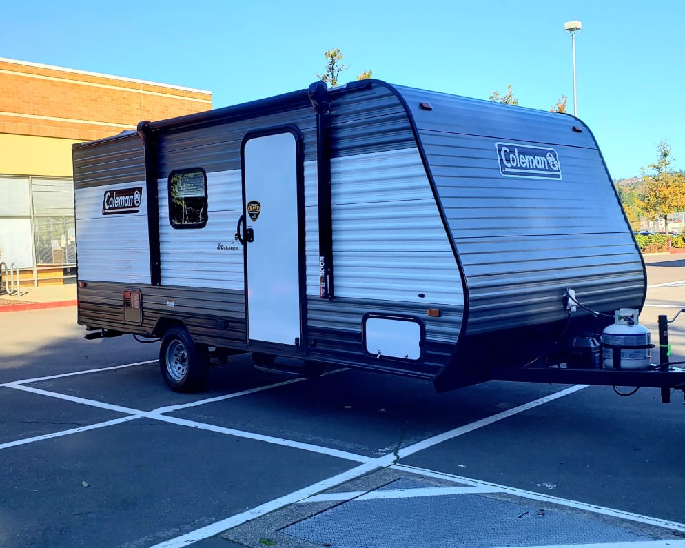 2022 Dutchmen Coleman Lantern LT
