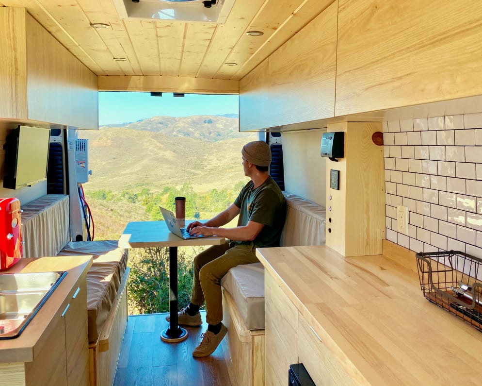 2021 Class B RV for Rent in Fairfax, California