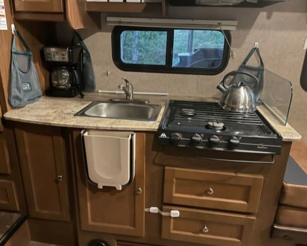 2017 Coachmen Leprechan available for rent in Overland Park Kansas