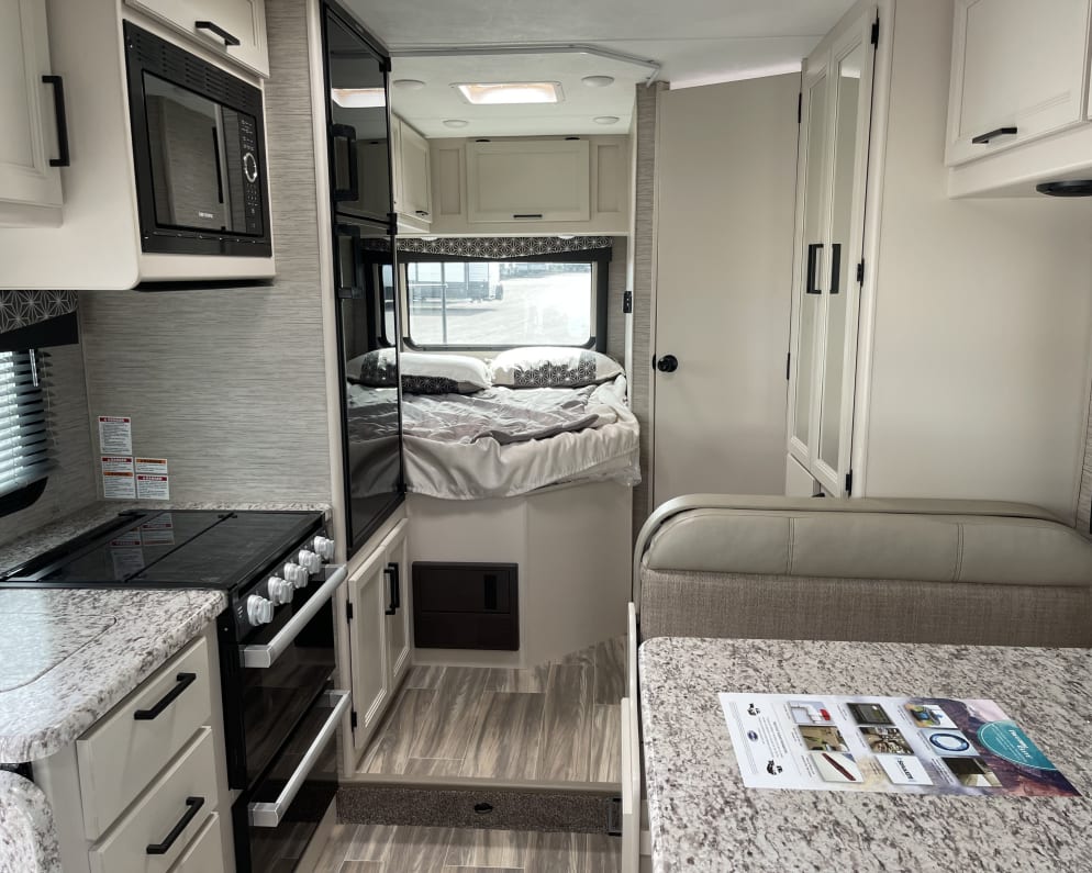 2022 Class C RV for Rent in Manor, Texas