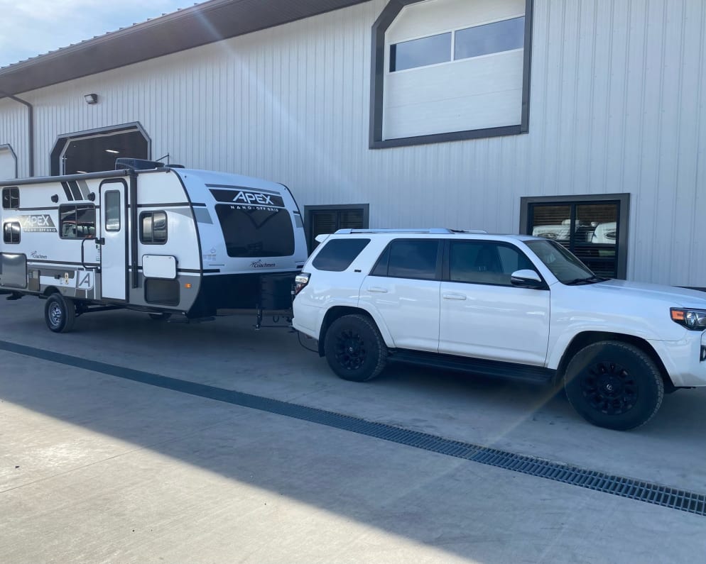 2022 Coachmen Apex