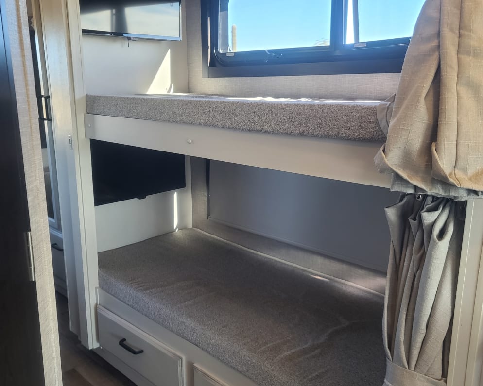 2022 Entegra Vision 29F available for rent in Phoenix Arizona