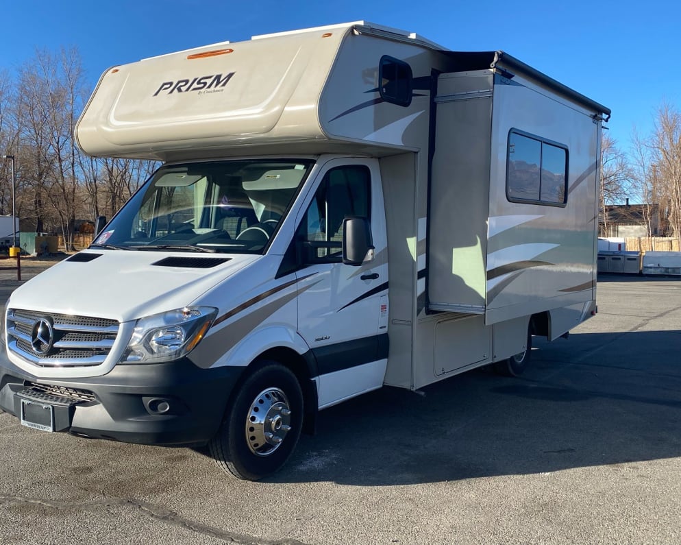 2016 Class C RV for Rent in Carpinteria, CA