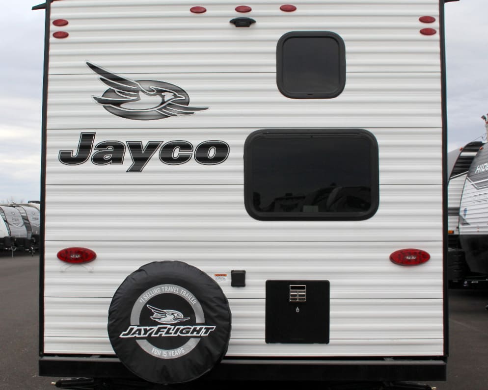 2022 Jayco Jay Flight SLX 224BH Travel Trailer for rent in Rockford Illinois