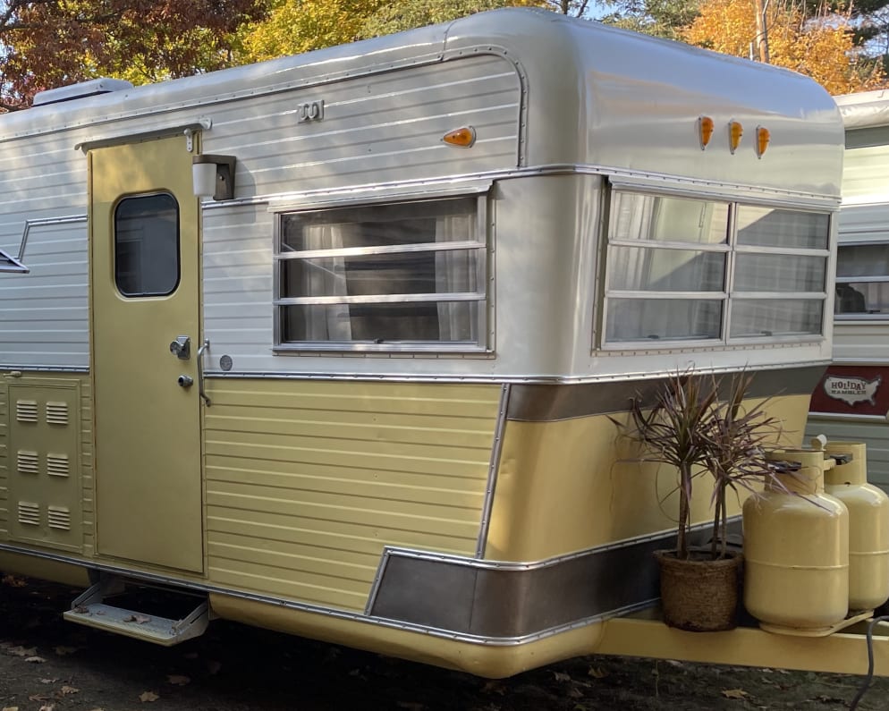 1964 Holiday Rambler Traveler