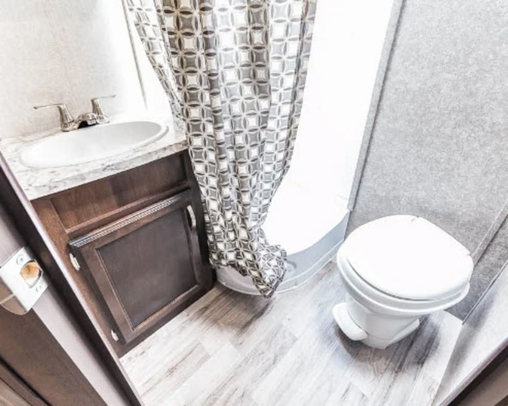 Travel Trailer RV for Rent in Kernville, California