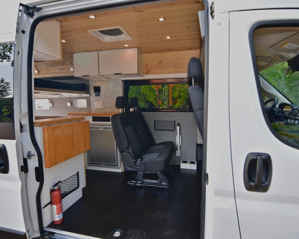 2021 Class B RV for Rent in Ham Lake, Minnesota