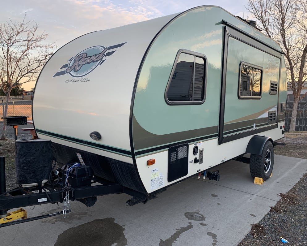 2017 R-Pod Hood River Edition available for rent in Lake Stevens Washington