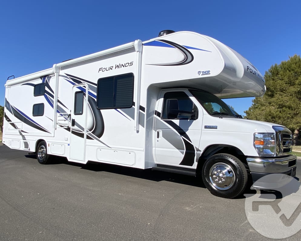 Class C RV for Rent in Quartzsite, Arizona