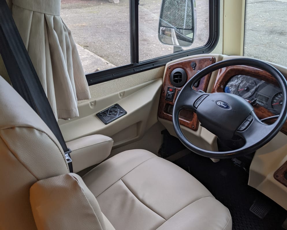 2017 Coachmen Pursuit Class A for rent in CANBY Oregon