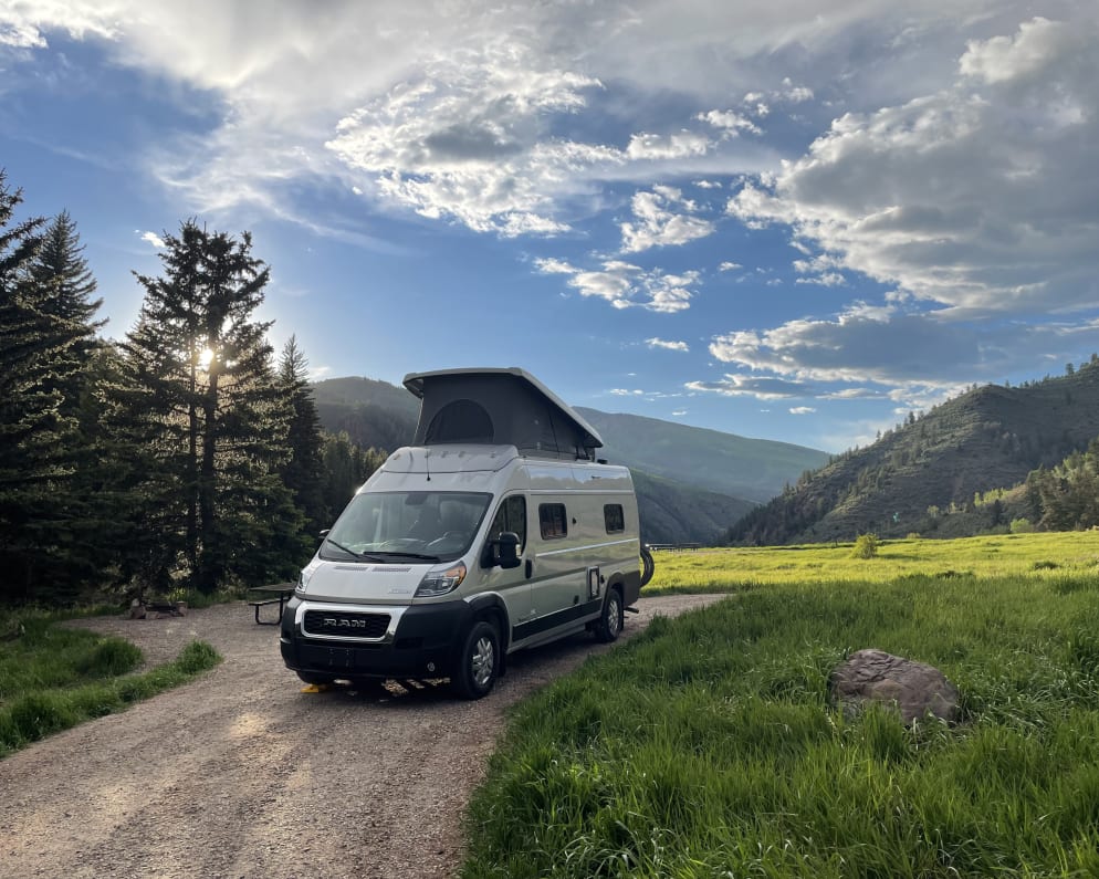 2022 Winnebago Solis 59PX