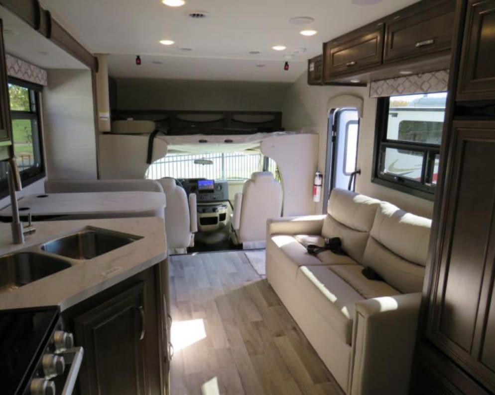 2022 Redhawk  by Jayco for rent in 55044