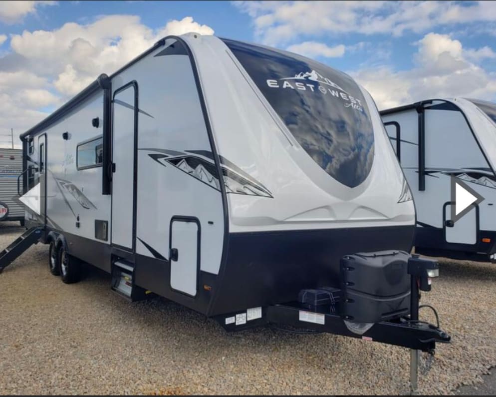 2022 Travel Trailer RV for Rent in NEWBERRY, Florida