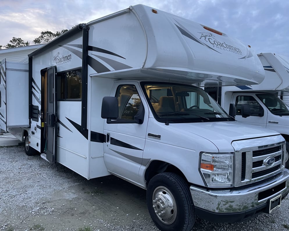 2020 Class C RV for Rent in Picayune, Mississippi