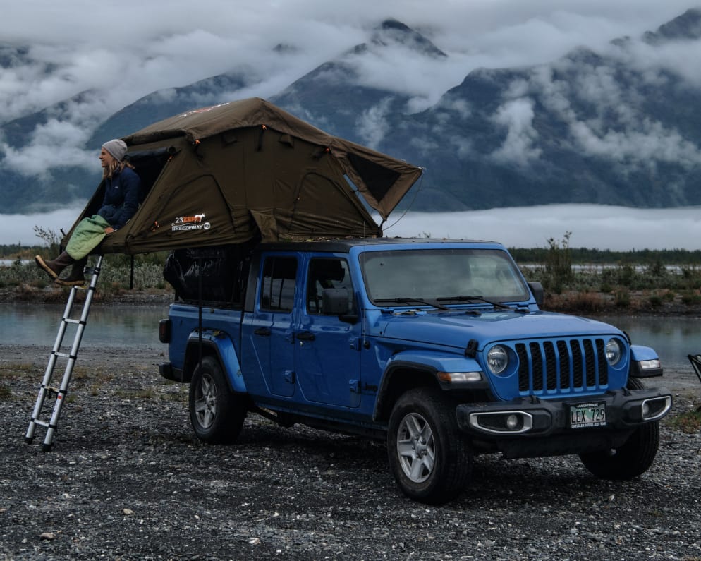 2021 Truck Camper RV for Rent in Anchorage, Alaska