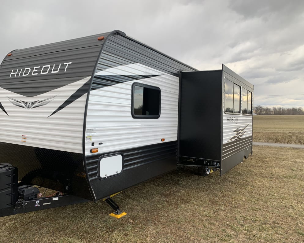 2020 Keystone Hideout available for rent in Campbellsville Kentucky