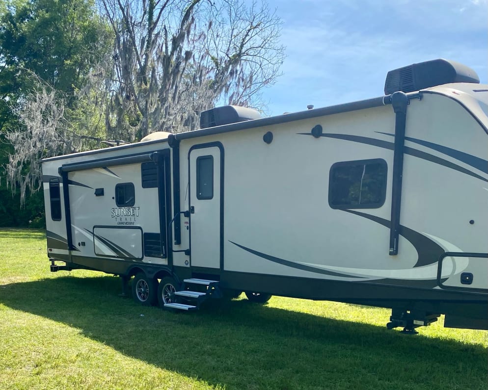 2018 Crossroads Sunset Trail Reserve available for rent in High Springs Florida