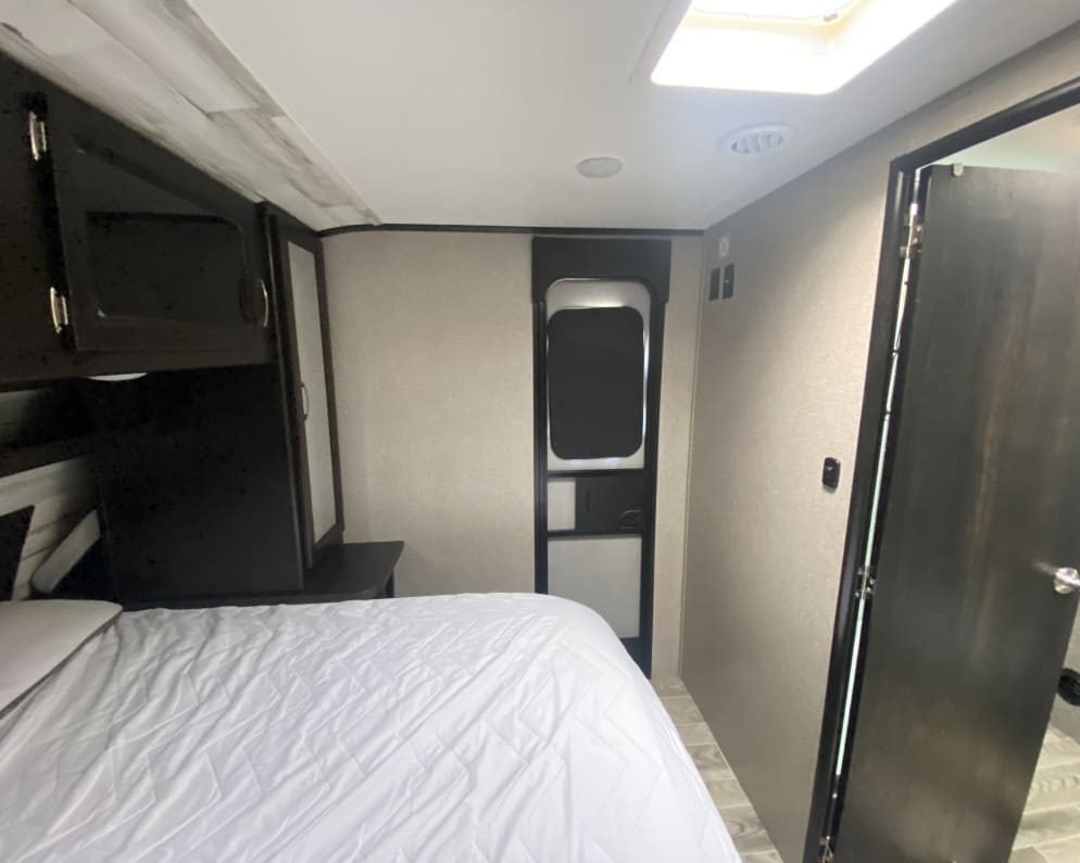 2021 Jayco Jay Feather Travel Trailer for rent in Central Point Oregon