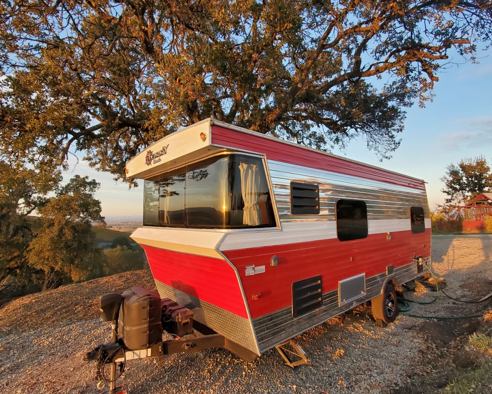 2019 Travel Trailer RV for Rent in TEMPLETON, CA